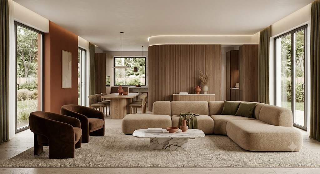 Salon otwarty na ogród, łączący obłe formy mebli (modułowa sofa w beżu, czekoladowe fotele) z paletą ciepłych barw ziemi i naturalnymi materiałami (drewno, marmur). Przejrzystość, spokój i wyrafinowana tekstura.